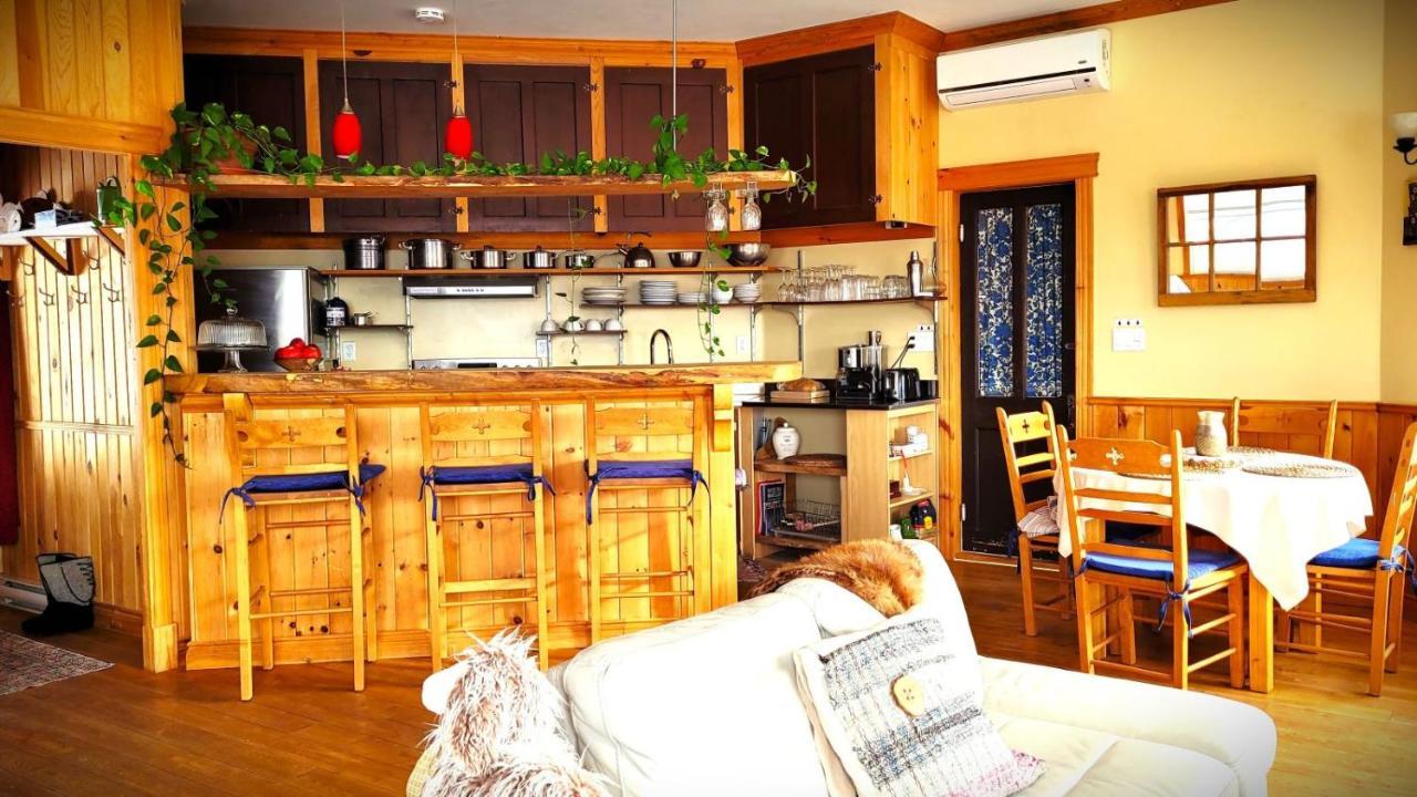 La Vieille Ferme, Ecogite Saint-Fulgence ภายนอก รูปภาพ